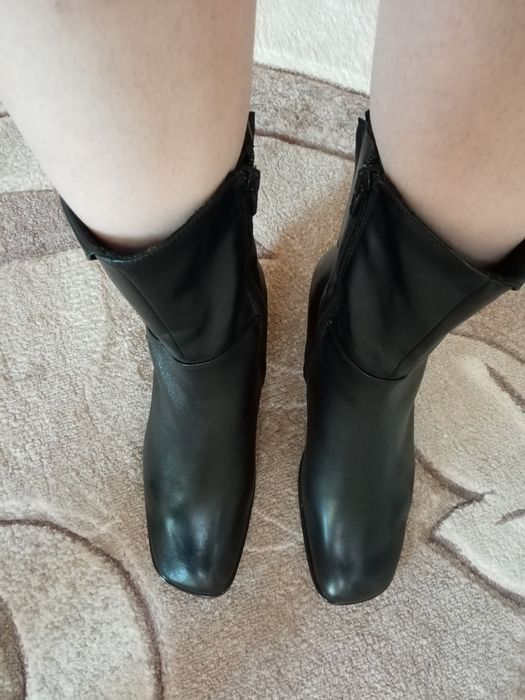 Шкіряні, Осінні чобітки з Італії.