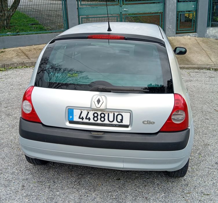 Renault Clio 1.5 DCI 5 lugares 2003