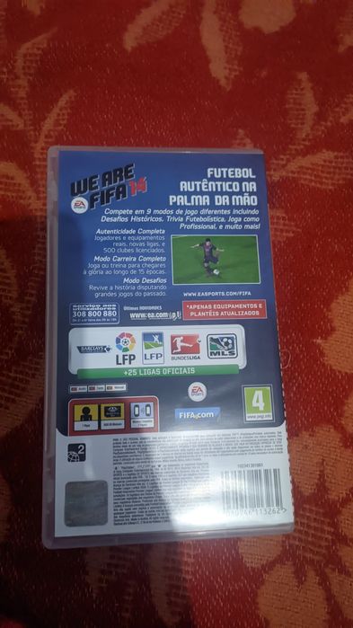 FIFA 14 edição legacy psp como novo