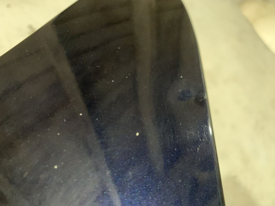 Błotnik prawy bmw e60/e61 A35 monacoblau - kompletny w kolor