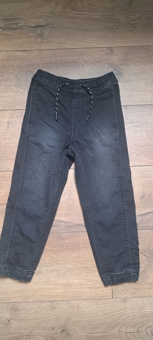 Spodnie chłopięce 110