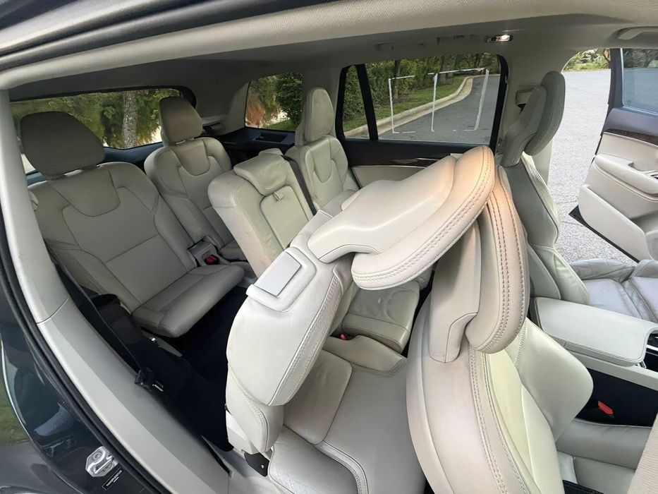 Volvo XC90    2015