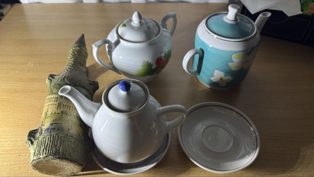 Продам фарфоровые чайнички СССР,довбыш,сахарница землянка,полонский