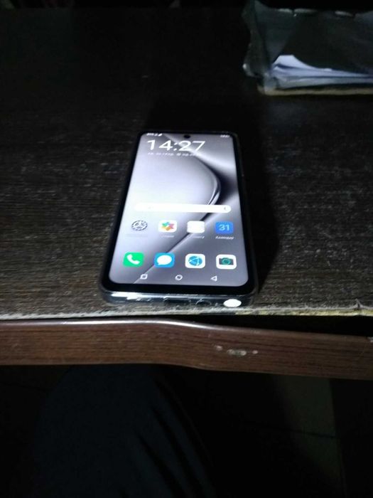 Huawei Pura Pro+    4+2/1Tb