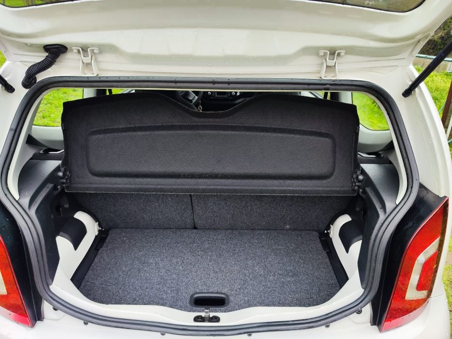 VW up 1.0 bluemotion como novo