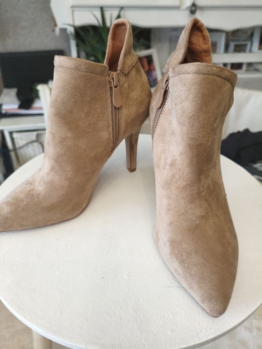 Wiosenne lub letnie  buty na szpilce ..lekkie