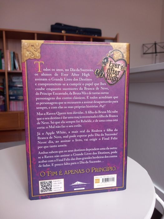 "O Grande Livro dos Destinos" | Shannon Hale