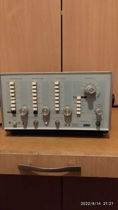 Импульсный генератор  Г5 - 72