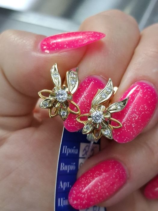 Золотые серьги 585 золоті сережки