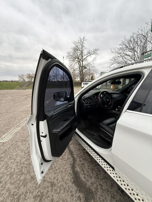 Продам  BMW x6 3.0