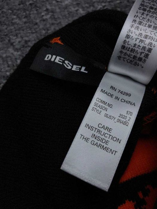 Шапка DIESEL Big Logo - 100% Акрил - S
