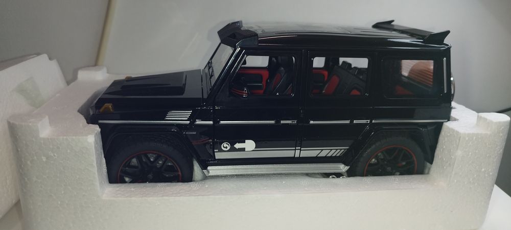 Model Mercedes G-klass ( Gelenda) 1:18 od Che Zhi