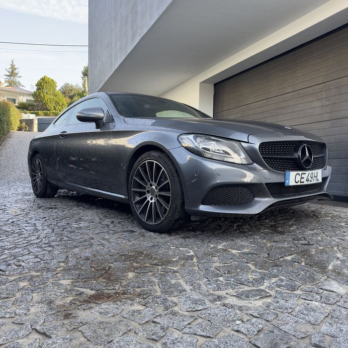 Mercedes-Benz C250