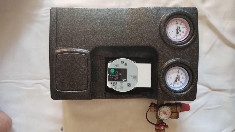 Solarna grupa pompowa   Wilo-Para 15/6-43/SCU.