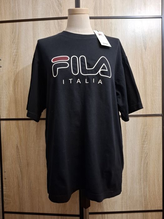 Футболка бренд Fila