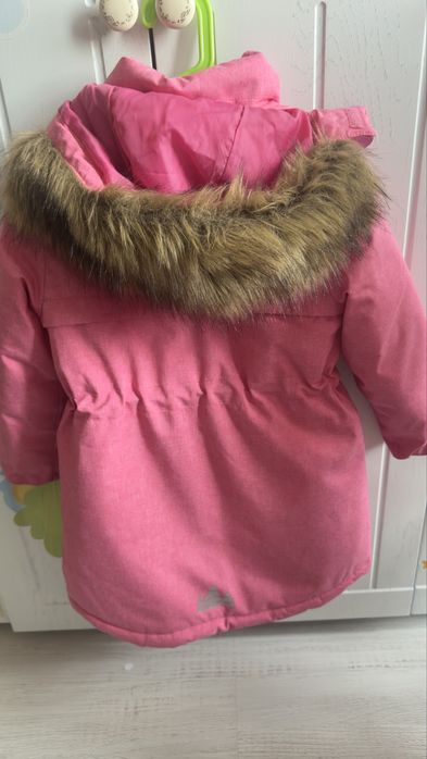 Супер теплий пуховик на дівчинку Outventure 104-110