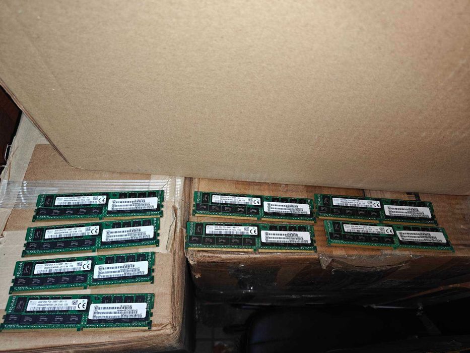 Оперативна пам'ять серверна DDR4 SK hynix 32GB 2400T ECC