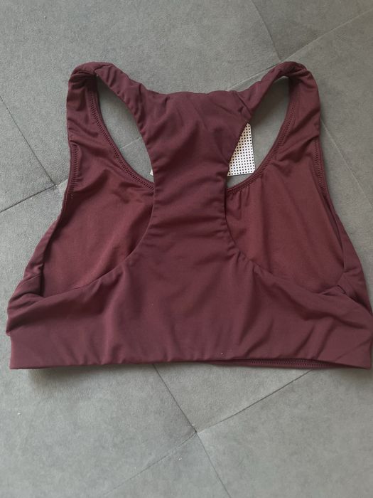 Спортивні топи M