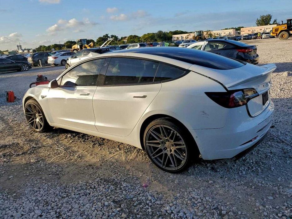 2022 Tesla Model 3: 5 500 $ - Tesla Львов на Olx