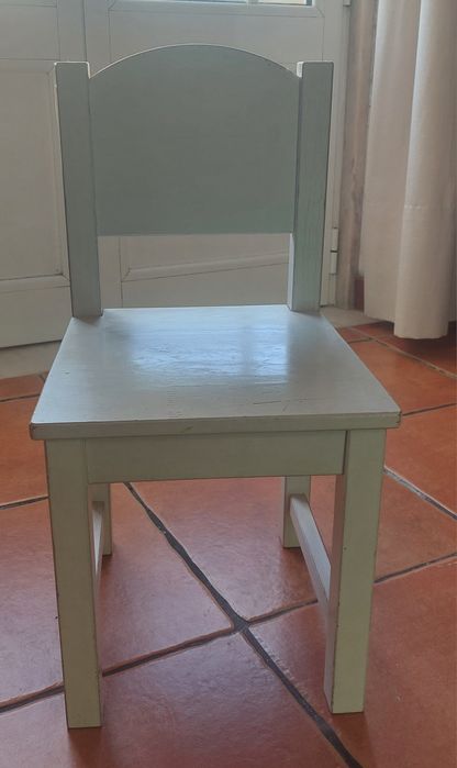 Cadeira de Criança Branca