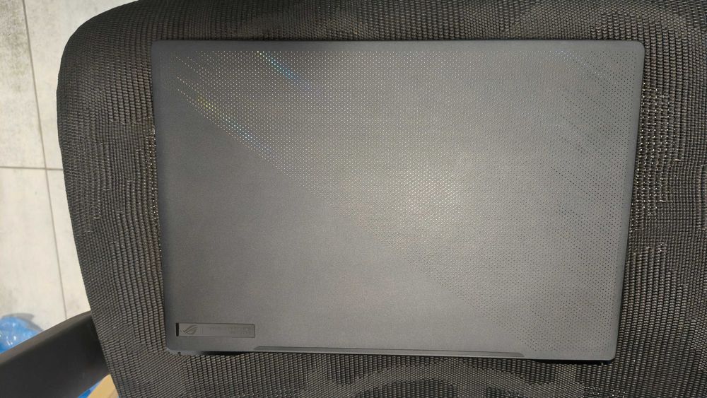 ASUS ROG Zephyrus M16 / RTX 3060 / i7 12700H / 16GB RAM / QHD+