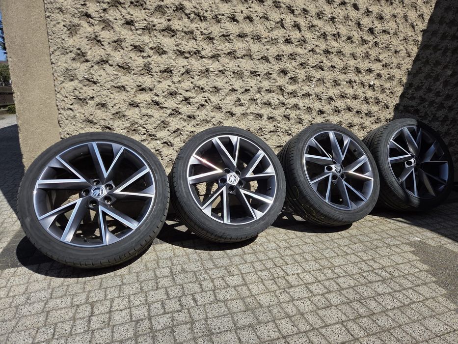 Felgi z oponami koła 19 skoda vega superb octavia kodiak karoq 5x112
