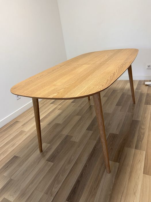 Mesa de Jantar El Corte Inglés em otímo estado.