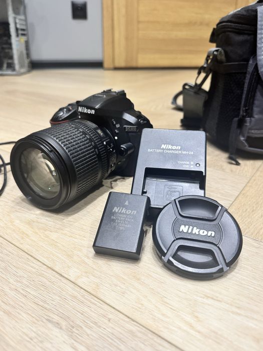 Nikon D5300 +obiektyw 18-105VR
