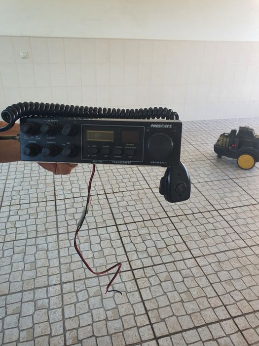 Rádio CV com laterais
