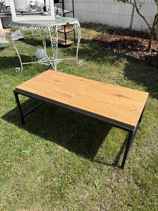 Mesa + móvel - Ferro preto e madeira castanha - Vendo separado