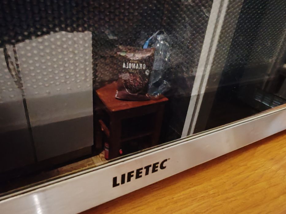 Kuchenka mikrofalowa LIFETEC MD12801 kompletna z talerzem