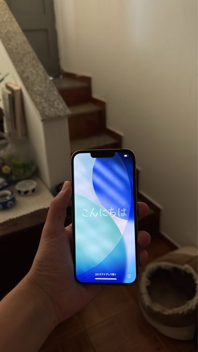 Iphone 14 azul bebe