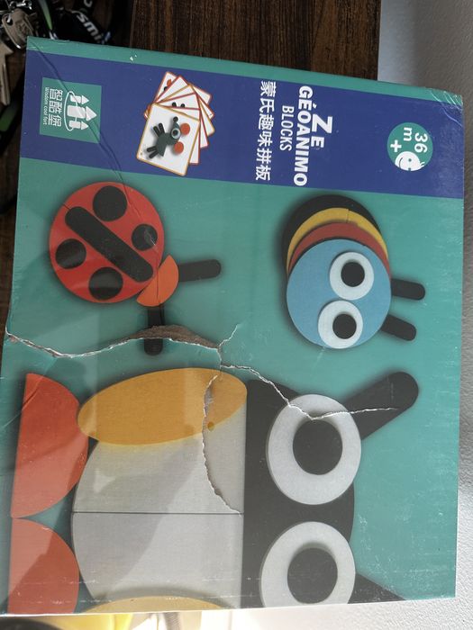 Układanka drewniana zwierzątka figury geometryczne