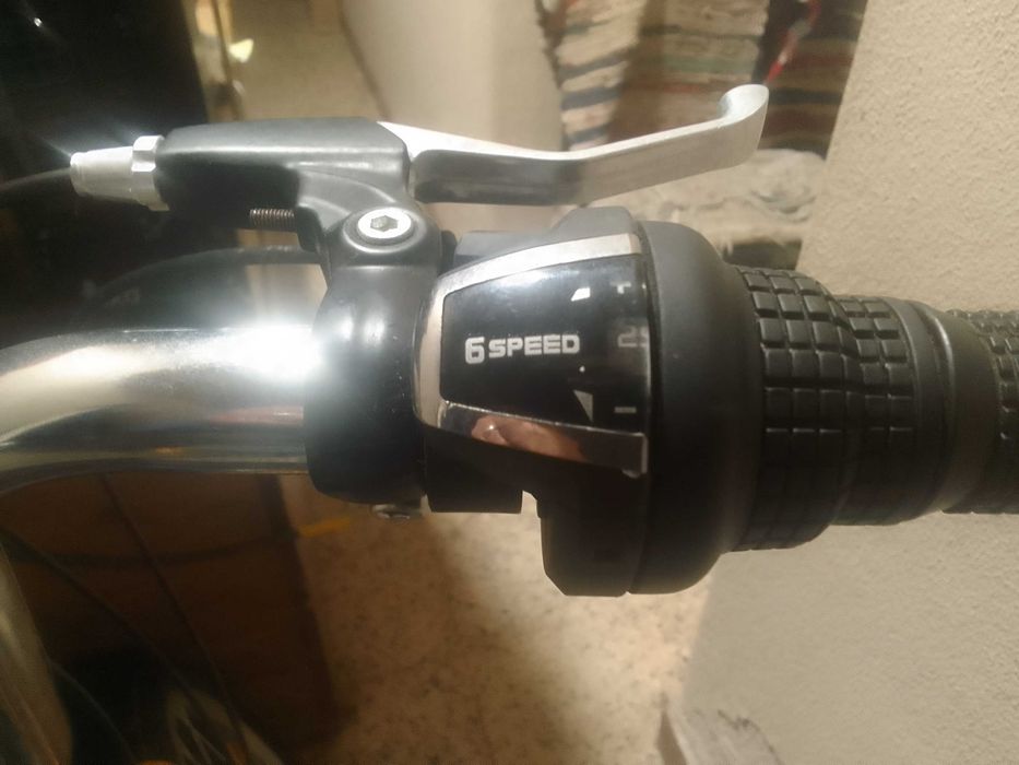 Vendo triciclo novo a preço de usado