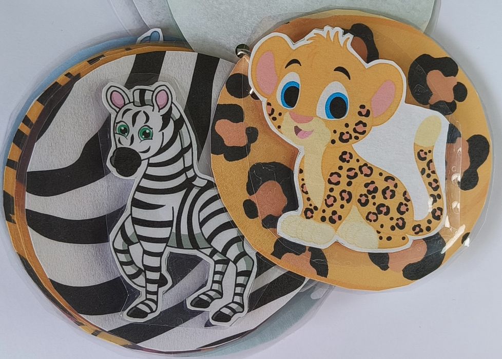 Книжка -малышка на липучках