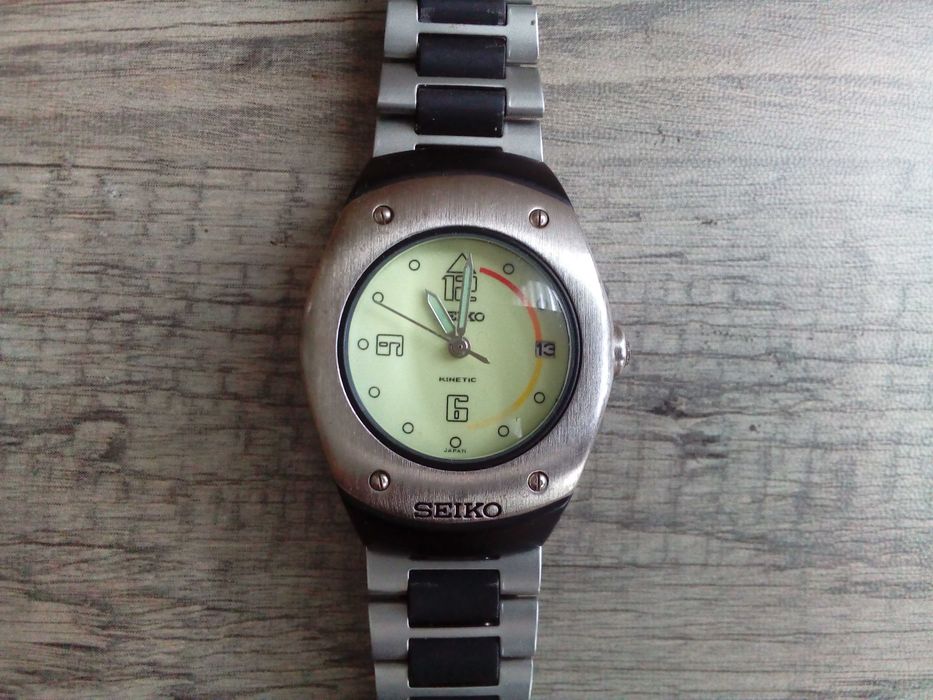 zegarek Seiko Kinetic