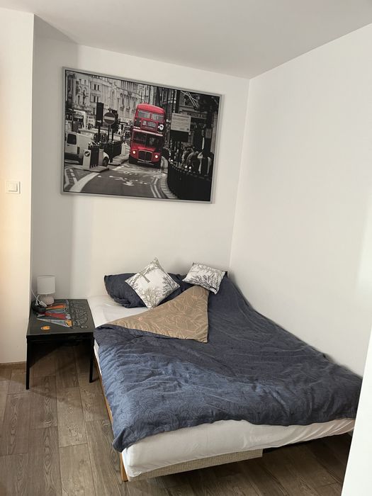 "Drewniany dom w stylu góralskim"