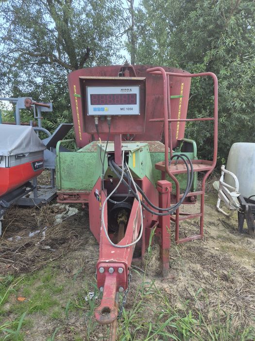 Paszowóz strautmann verti-mix 1200 double