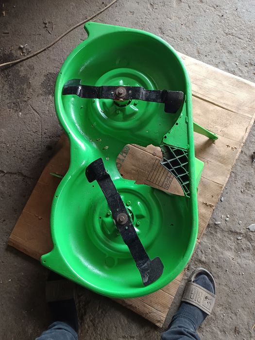 Kosisko traktorka castel garden