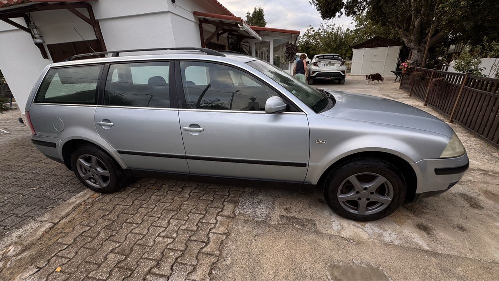 VW PASSAT  variant 130cv