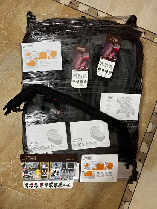 Коляска 3в1 для двойни,погодок Mountain Buggy Duet/Отличное состояние!