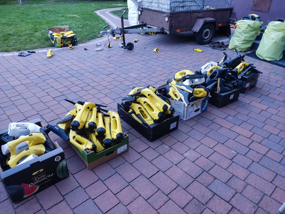 Myjka Karcher WV2 OBUDOWA KORPUS Włącznik Silnik pojemnik ssawka głowi