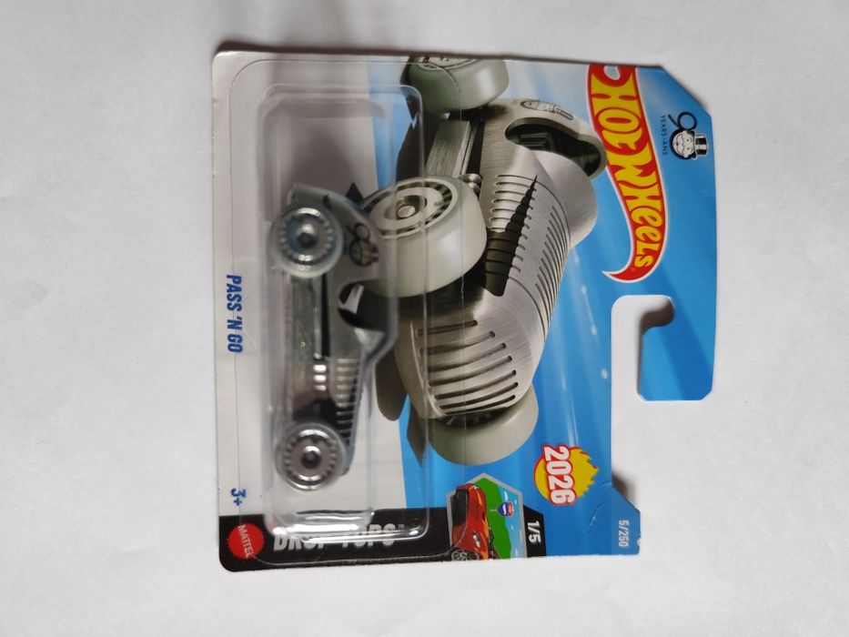 Hot Wheels Pass N Go