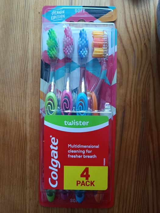 Szczoteczki do zębów Colgate soft nowe