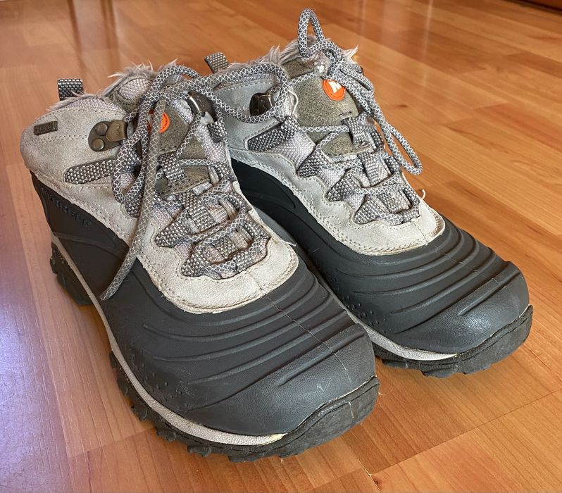 Жіночі непромококаючі  зимові  кросовки ботинки  Merrell