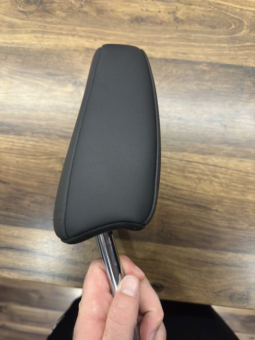 Підголівник/Поголовник/Lexus NX200t/NX300H