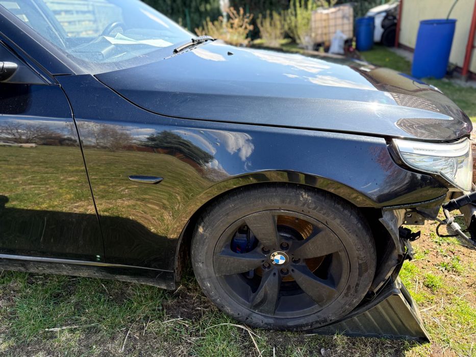 BMW E60 E61 Błotnik Prawy 475 Black Sapphire Bdb Stan Do Założenia Oryginał