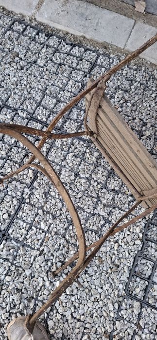 3 krzesła przedwojenne