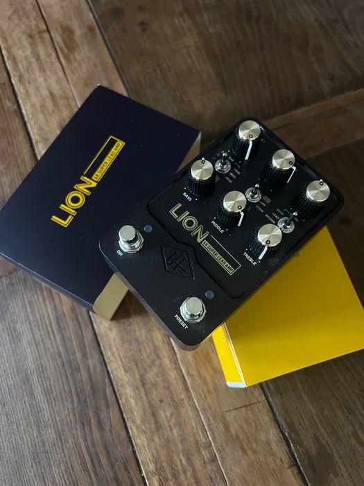 Pedais de guitarra - Line6, UAFX, Boss e Nux