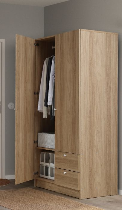 Roupeiro VILHATTEN ikea